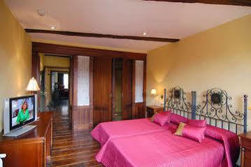 PR Santo Grial Hotel Santiago de Compostela Eksteriør billede