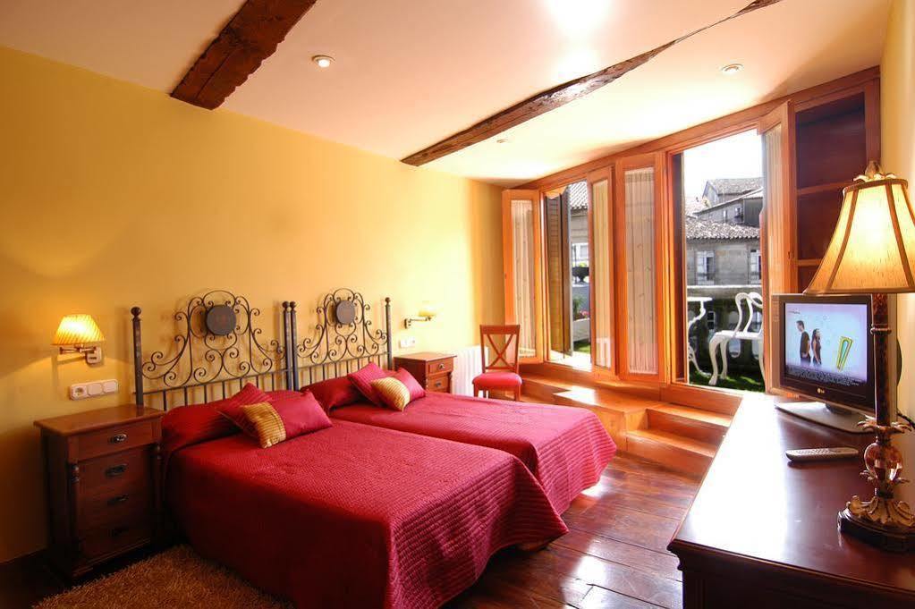 PR Santo Grial Hotel Santiago de Compostela Eksteriør billede